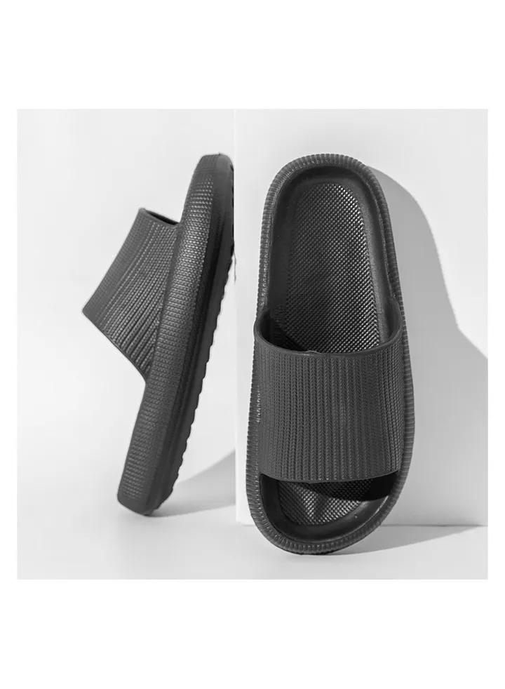 Household Slippers Bathroom Slippers