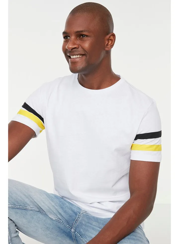 Man T-Shirt White