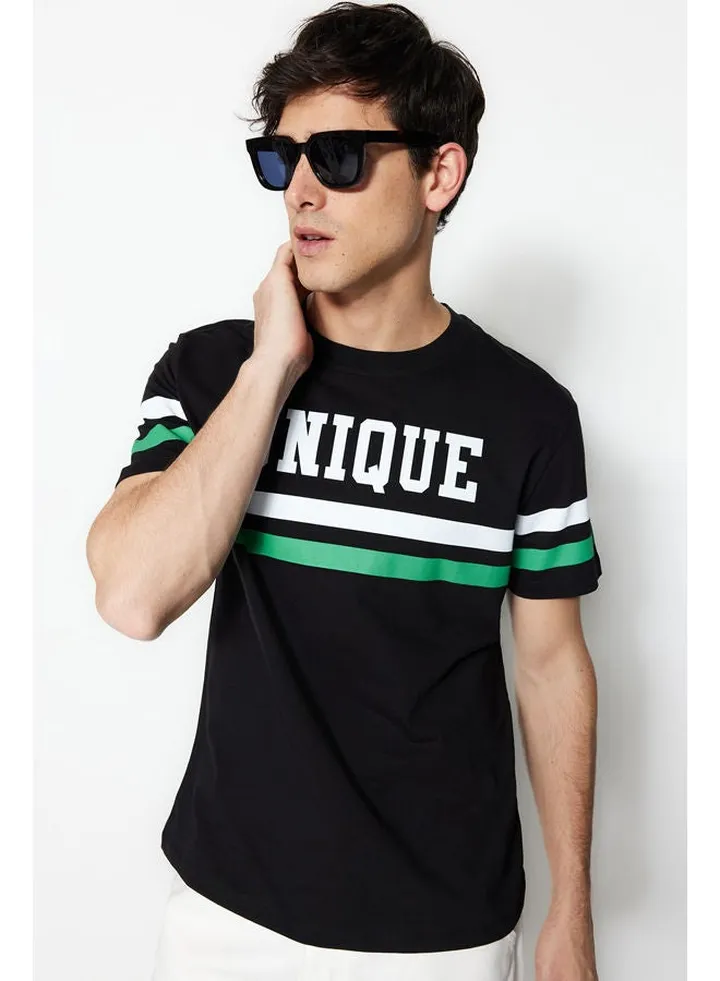 Man T-Shirt Black