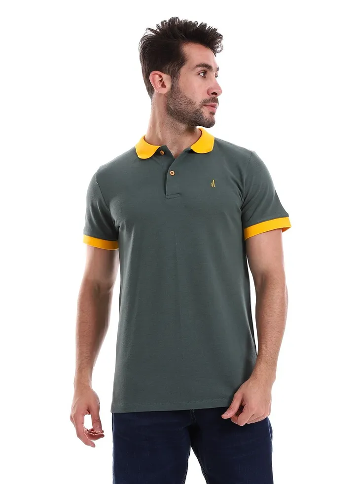 Men's plain half sleeve polo shirt