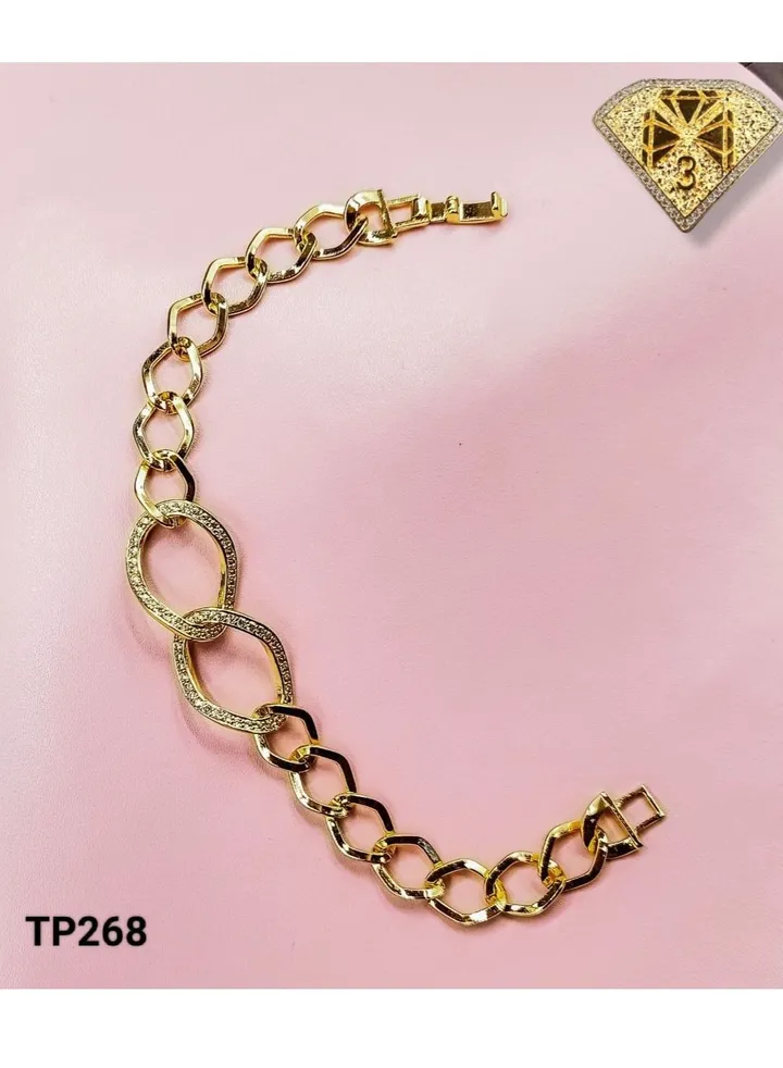 High-Quality Gold-Plated Bracelet for Women - Elevate Your Style with Elegance.