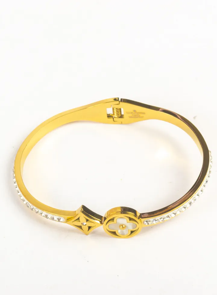 Stainless Steel Golden Bracelet with Zirconic Clover Leaf