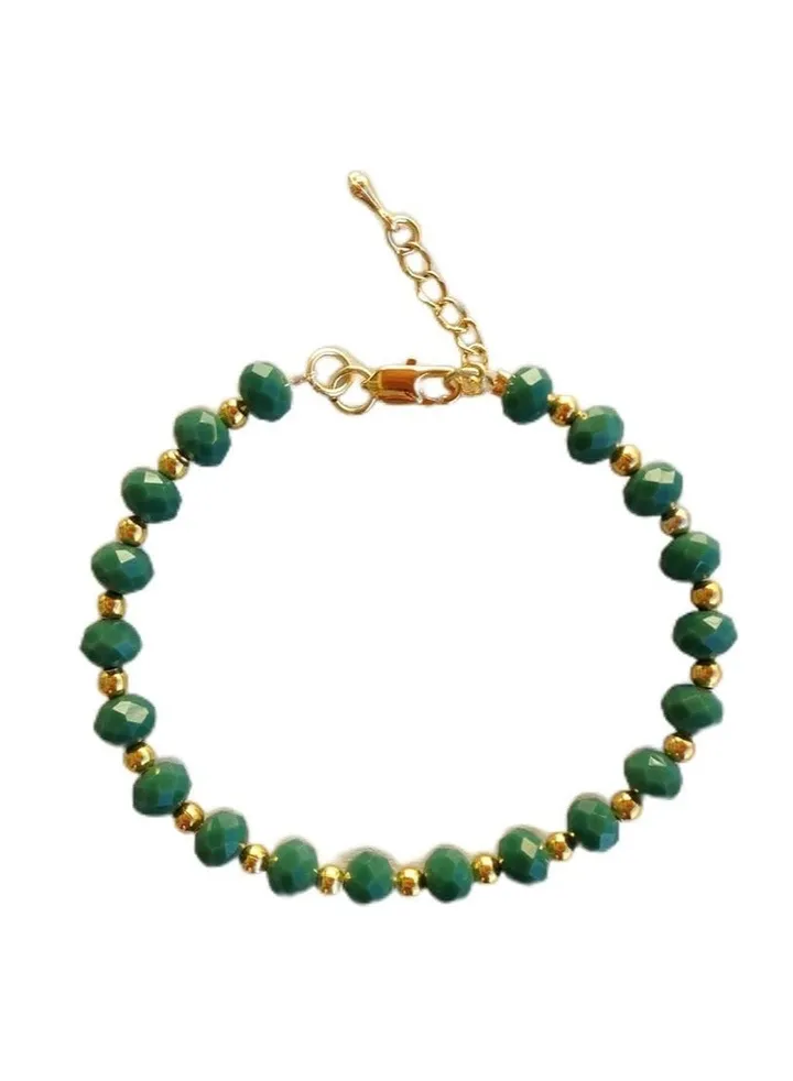 A unisex bracelet made of stones elegant and very chic green