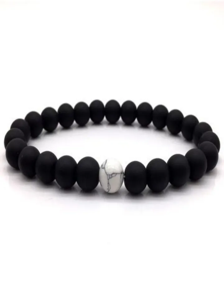 Black onyx bracelet with marble white - enclosure