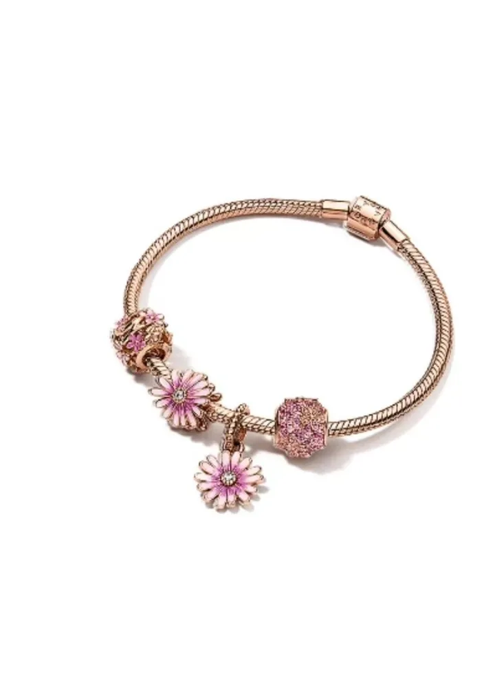 Pandora shiny daisy bracelet