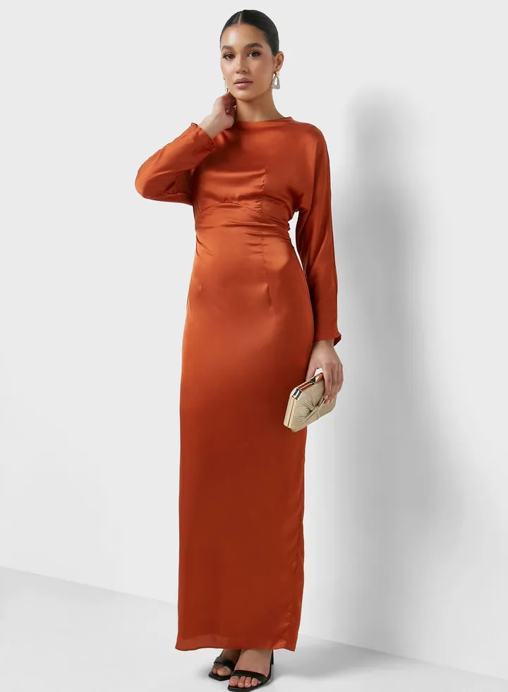 Cape Sleeve Pleated Dress