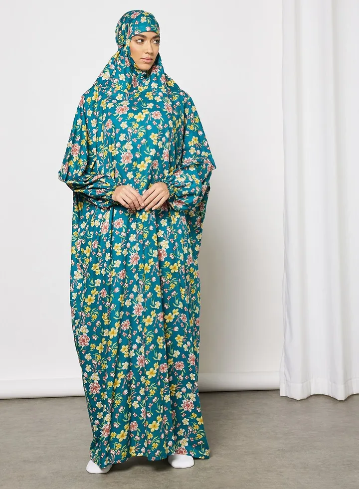 Praying Dress With Floral Prints And With Attached Veil