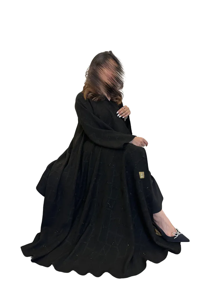 Nora abaya