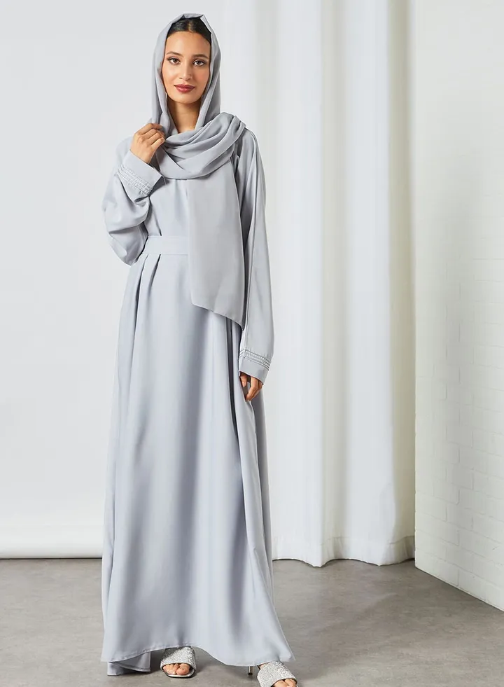 Knitted Belted Abaya