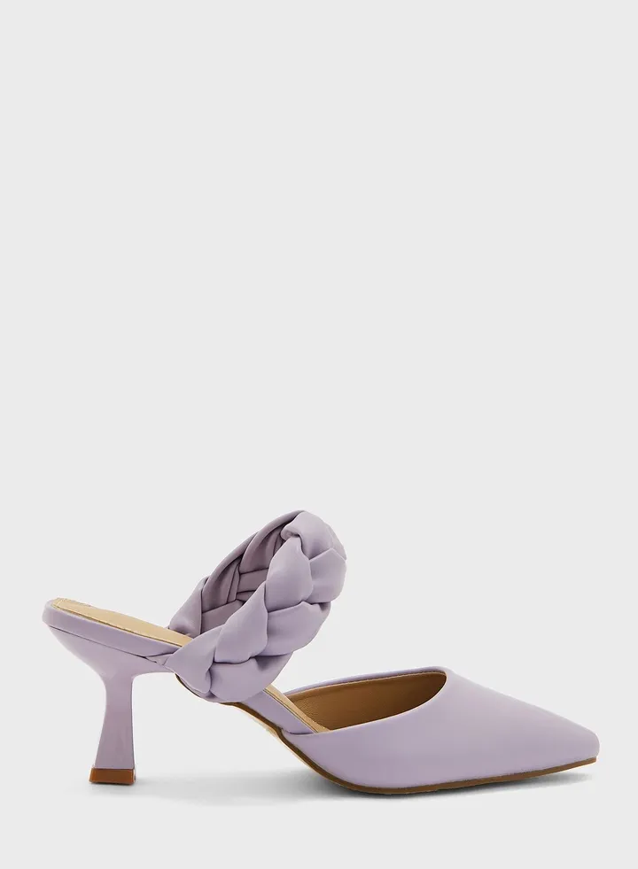 Braided Strap Pointed Pump