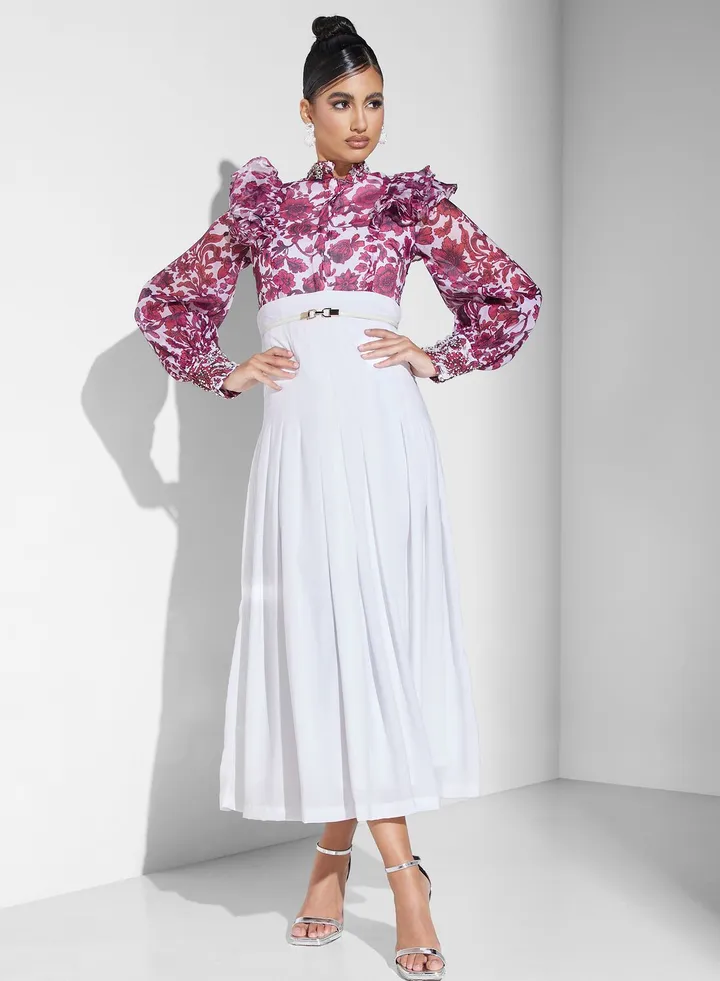 Ruffle Sleeve Pleated Dress