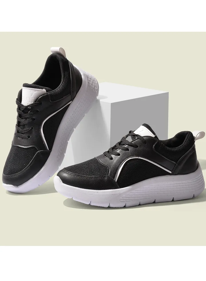 Running Sneakers - Black