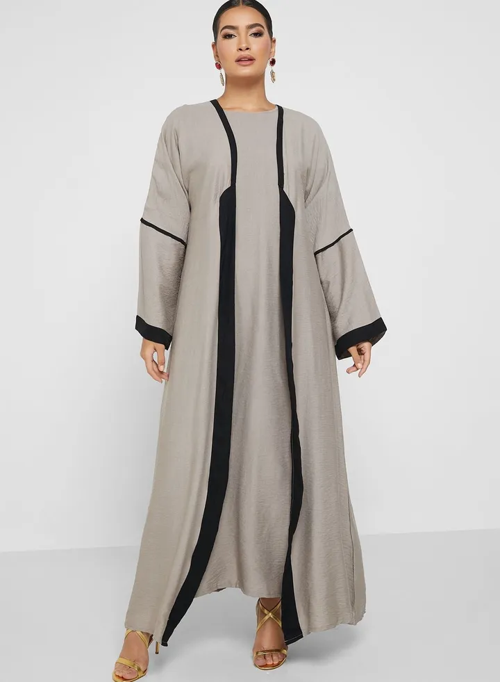 Piping Detail Abaya