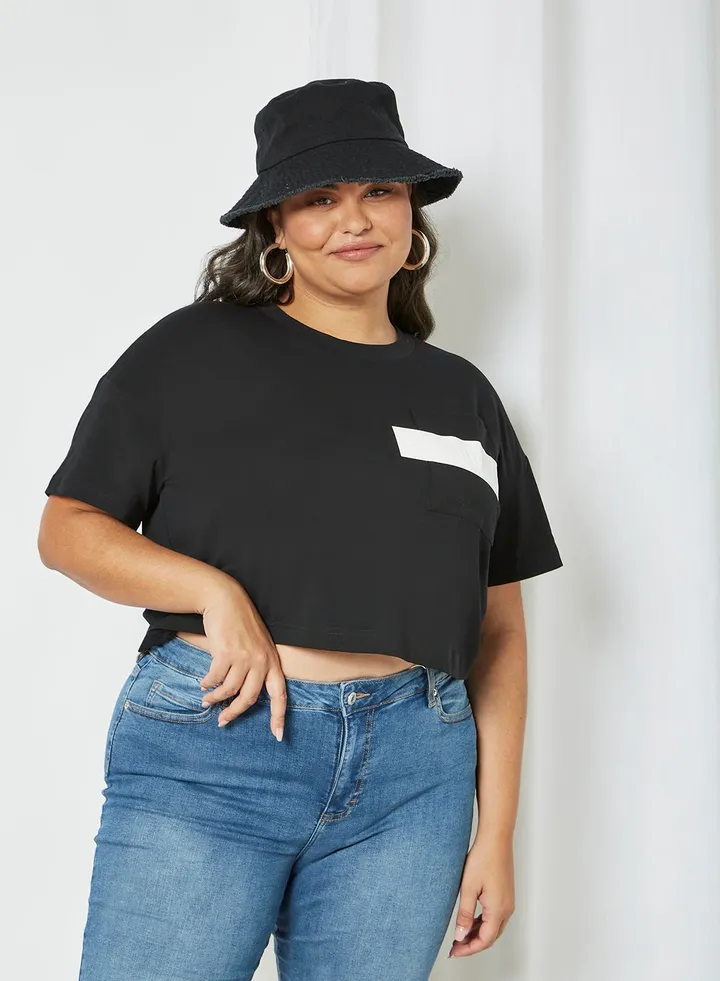 Plus Size Hero Logo Cropped T-Shirt Black