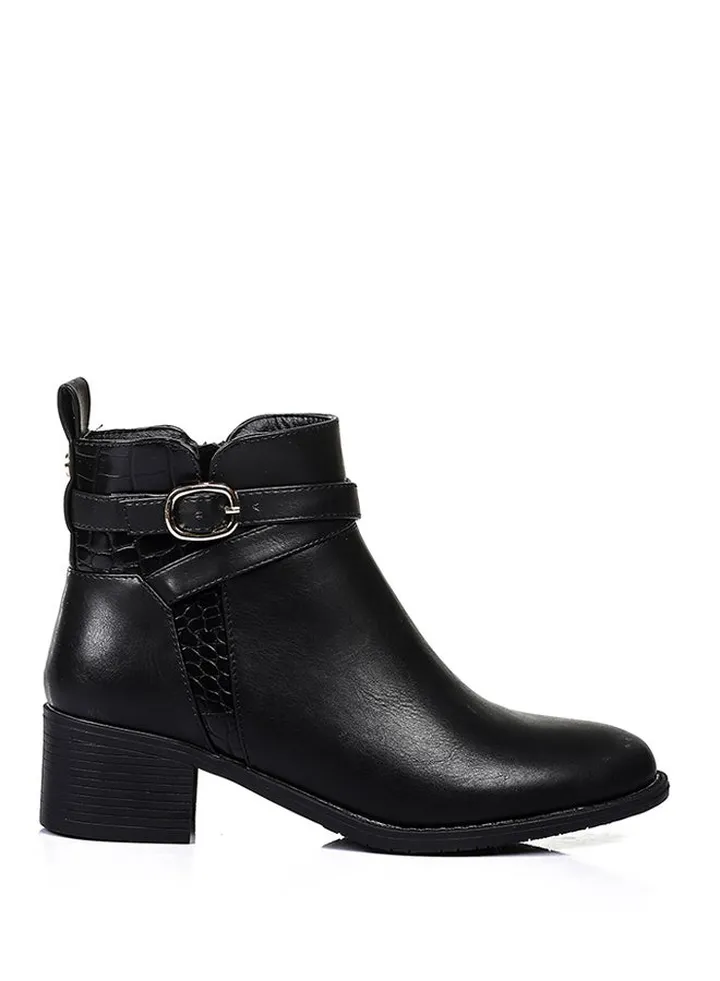 Buckle strapped ankle boots