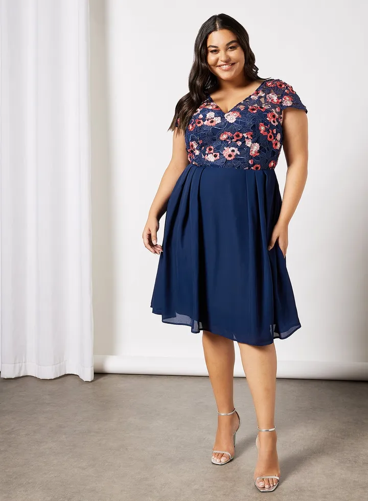 Plus Size Floral Crochet Detail Dress Navy