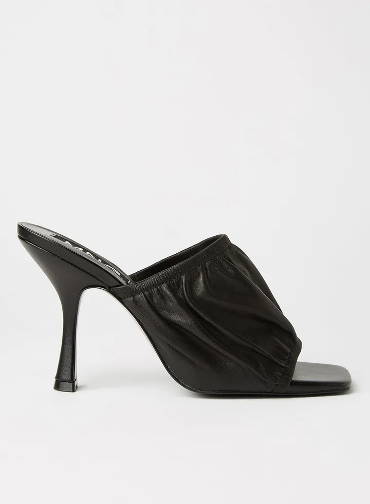 Thick Strap Leather Sandals Black