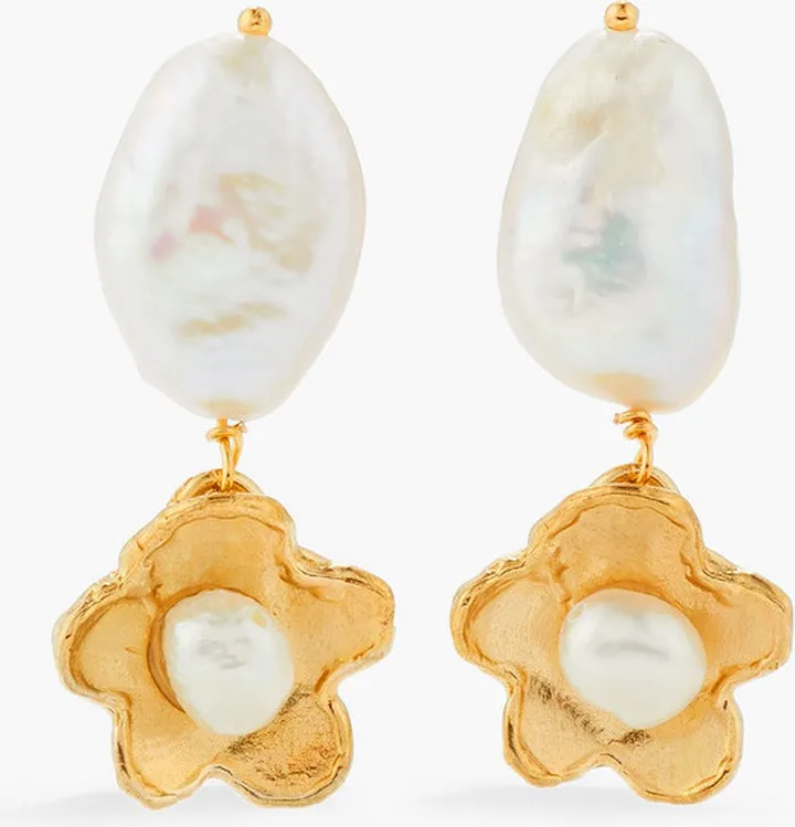 White Daisies gold-plated freshwater pearl earrings