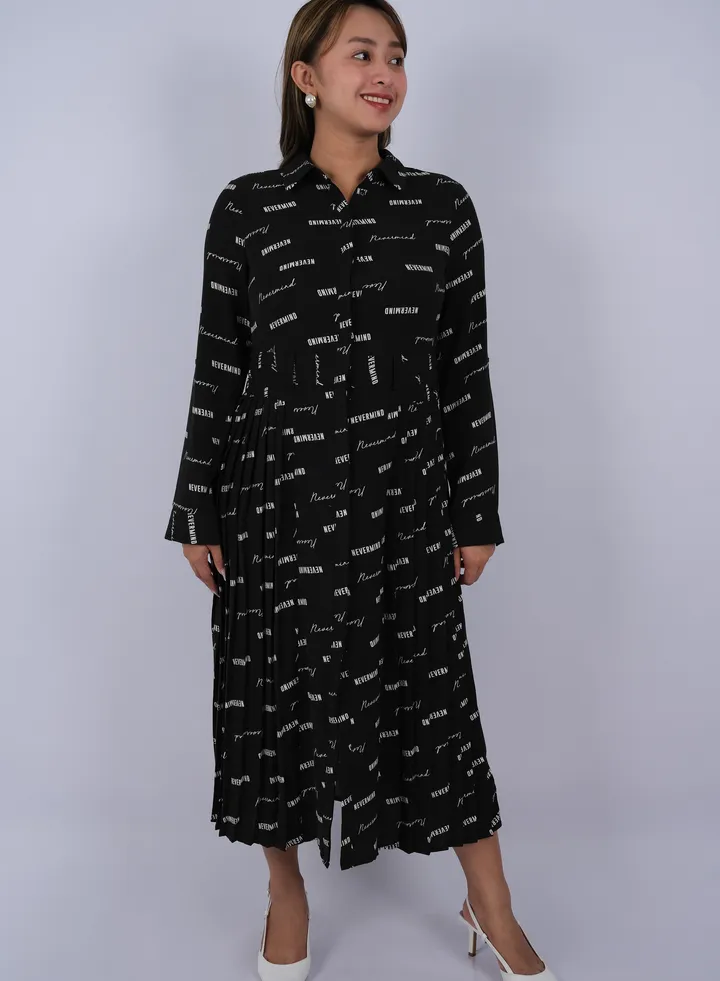Women's Letter Printed Long Dress in Black White AOP