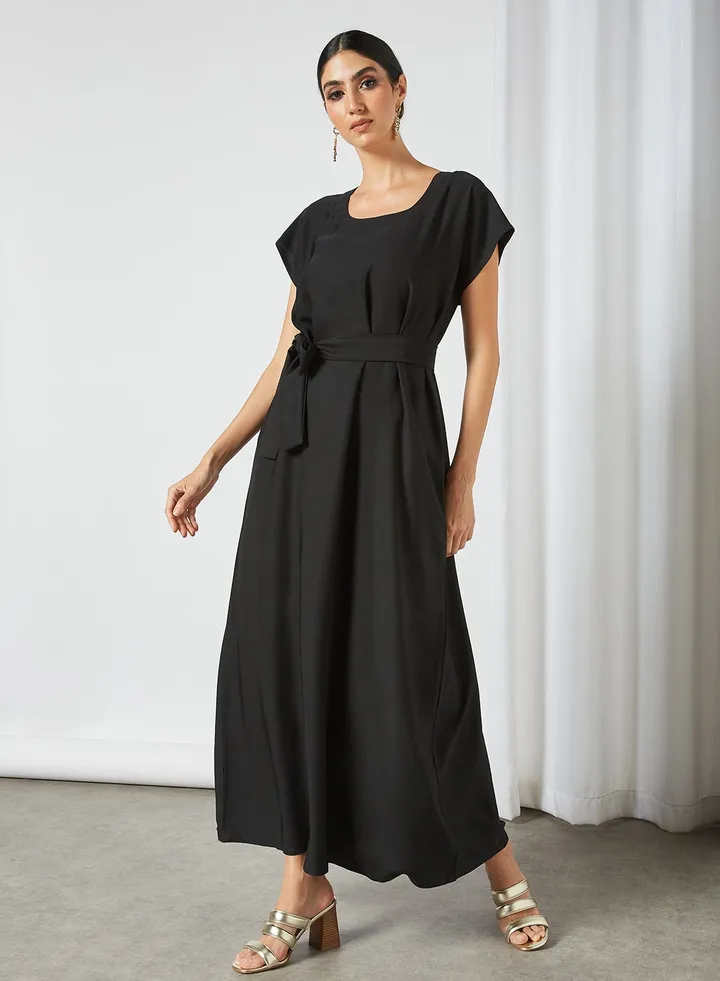 Stylish Belted Maxi Dress Black