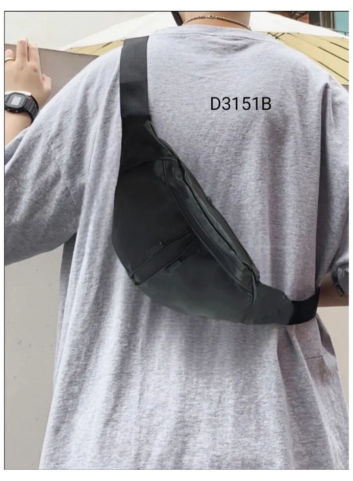 Waterproof crossbody bag suitable for multiple purposes