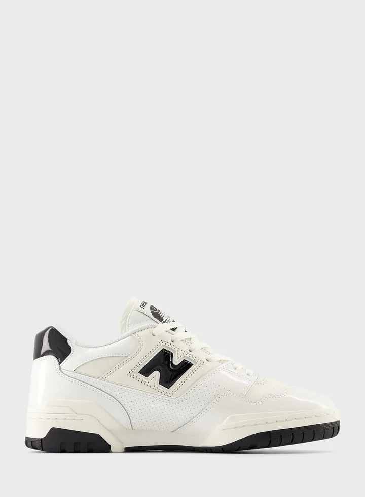 Bb550 Sneakers