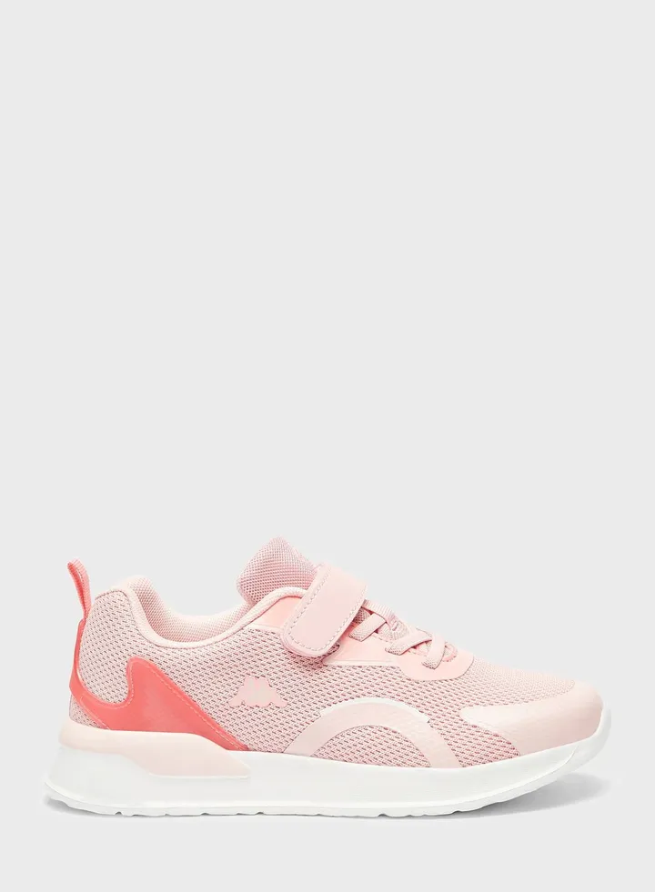 Kids Sports Shoes