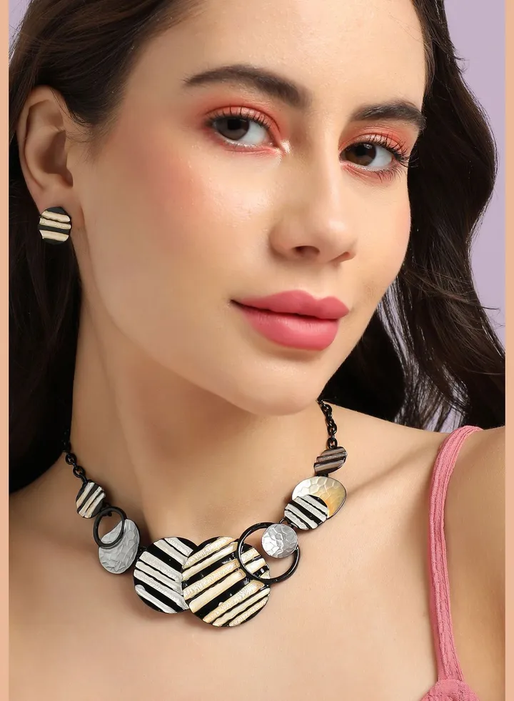 Trendy Designer Party Wear Necklace and Earring Set For Women