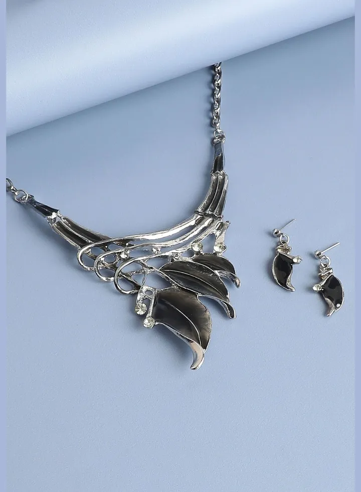 Gold Plated Designer Stone Necklace and Earring Set