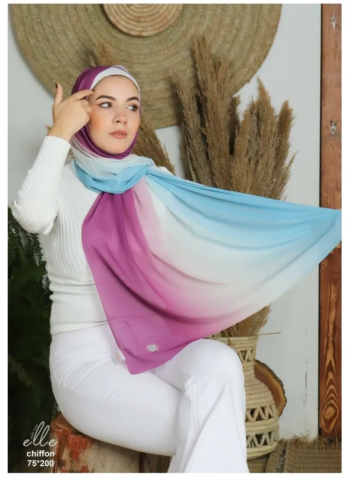 Multicolored crepe chiffon scarf with digital print