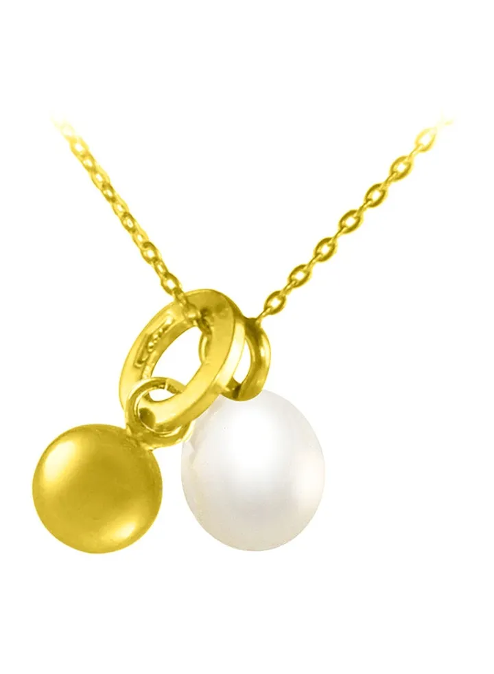 18 Karat Gold And Pearl Pendant Necklace
