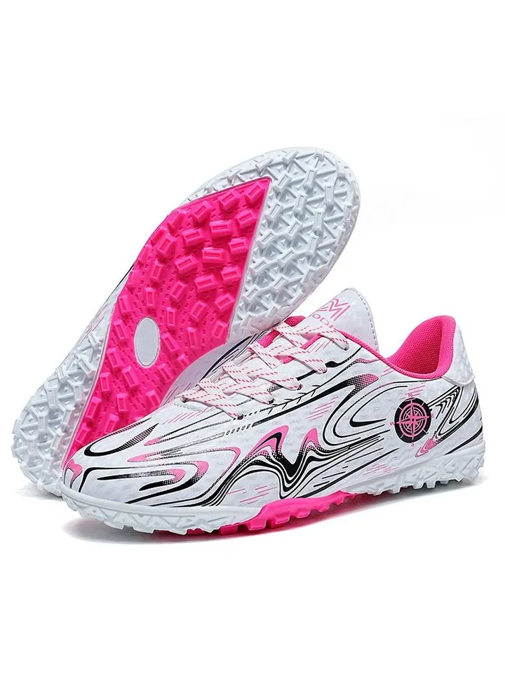 New Low Top Comfortable and Breathable Football Shoe