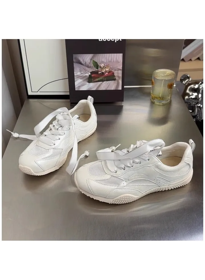 New soft-soled niche breathable shoes