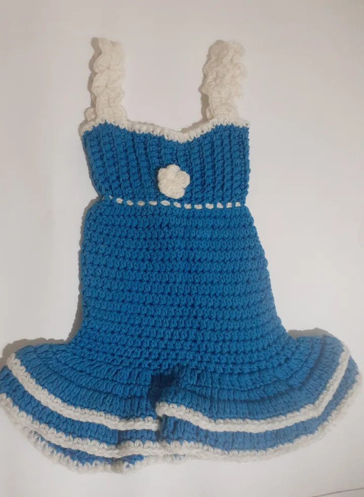 Elegant girls dress
