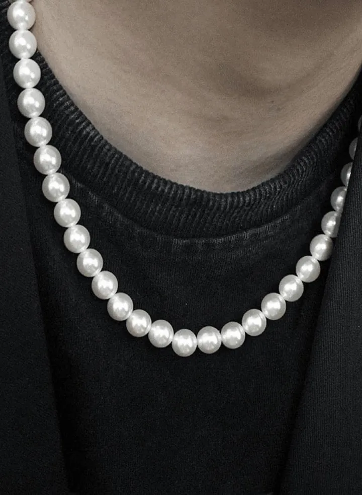 Men’s Elegant Necklace Made Of Faux Pearls
