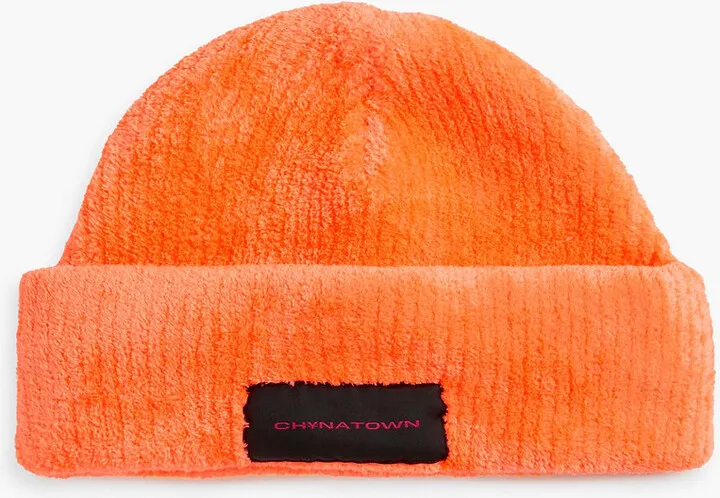 Appliquéd ribbed chenille beanie