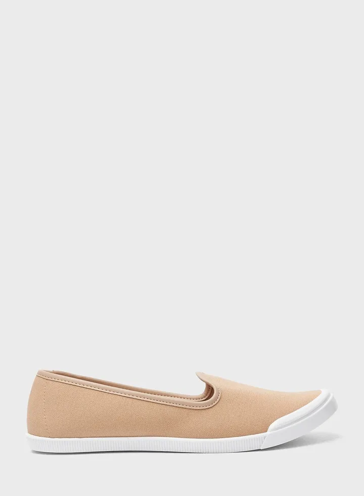 Anais Slip ons