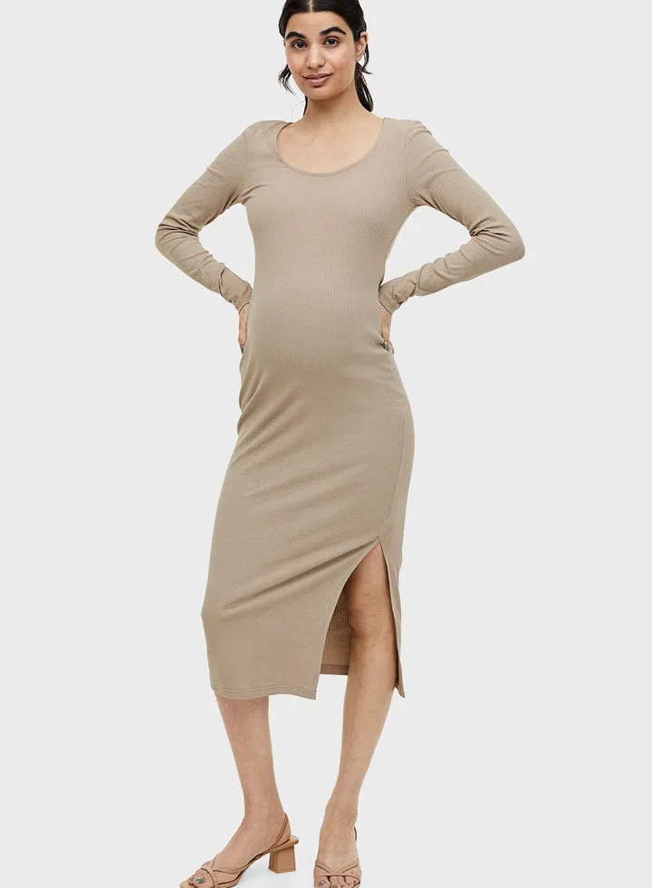 Ribbed Side Slit Dress