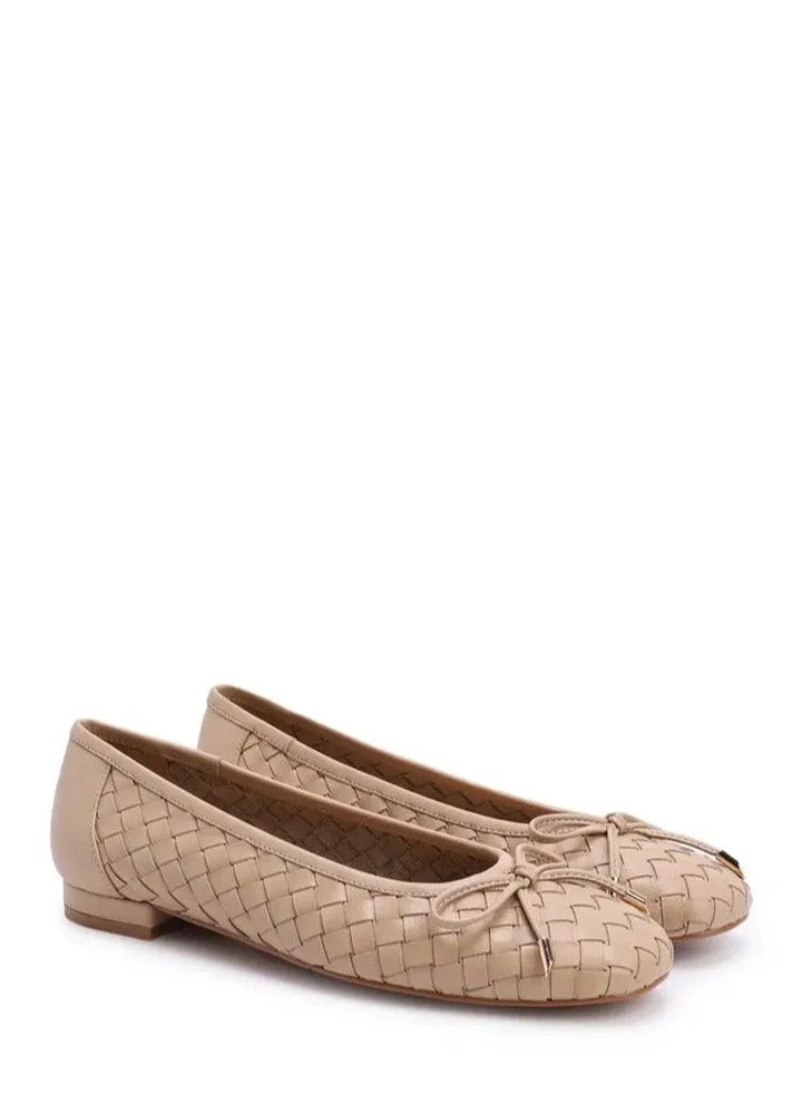 Women's Leather Flat Flatform Ballet Flats Soft leather handwoven Beige