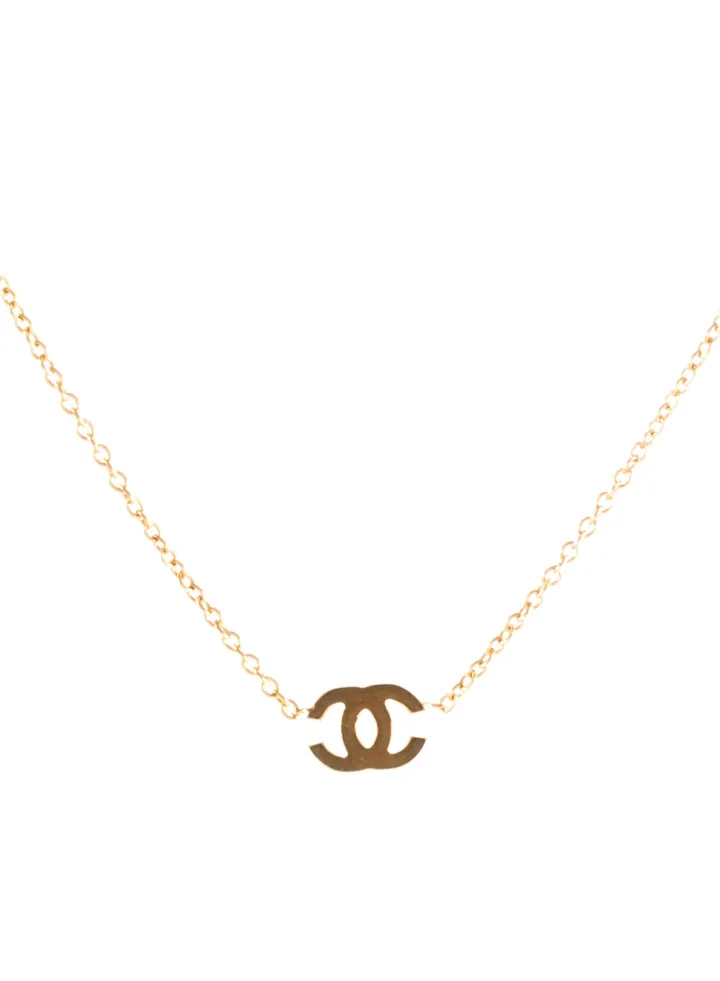 Stainless Steel Necklace with a Simple Pendant