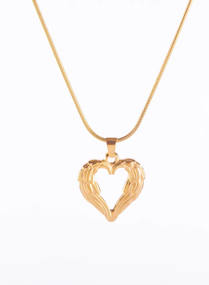 Stainless Steel Necklace Golden with a Golden Stainless Steel Heart Pendant