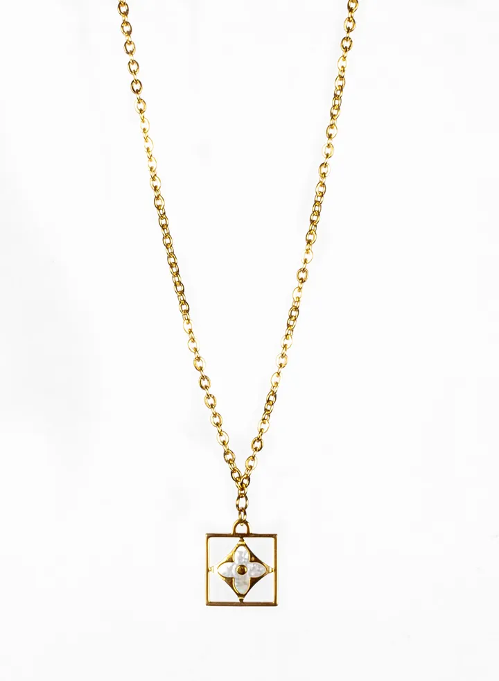 Stainless Steel 316 Necklace with a White Clover Leaf Pendant, Premium Quality & Against Color Change