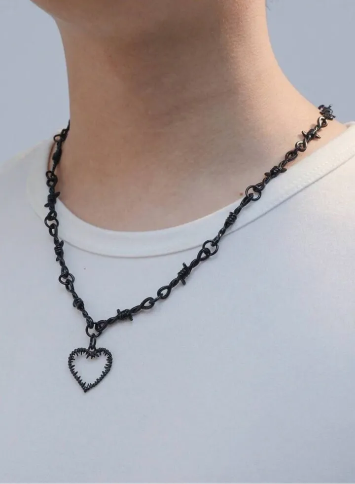 Elegant Fashionable Necklace For Men