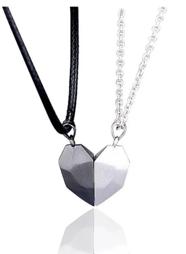 2 Pcs Magnetic Couple Necklace Heart Shaped