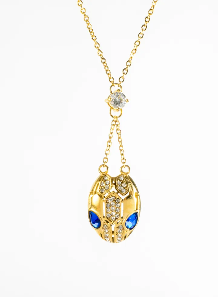 Stainless Steel Necklace a Zirconic Snake Head Pendant