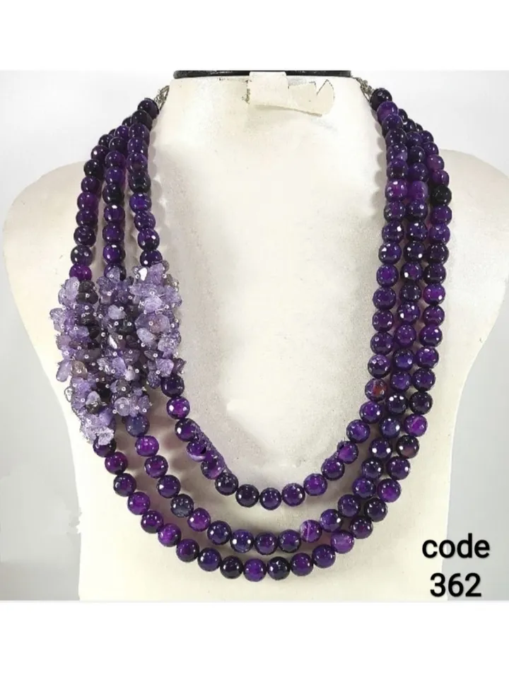 Multi-role women's necklace made of natural agate, amethyst, and broken natural stone