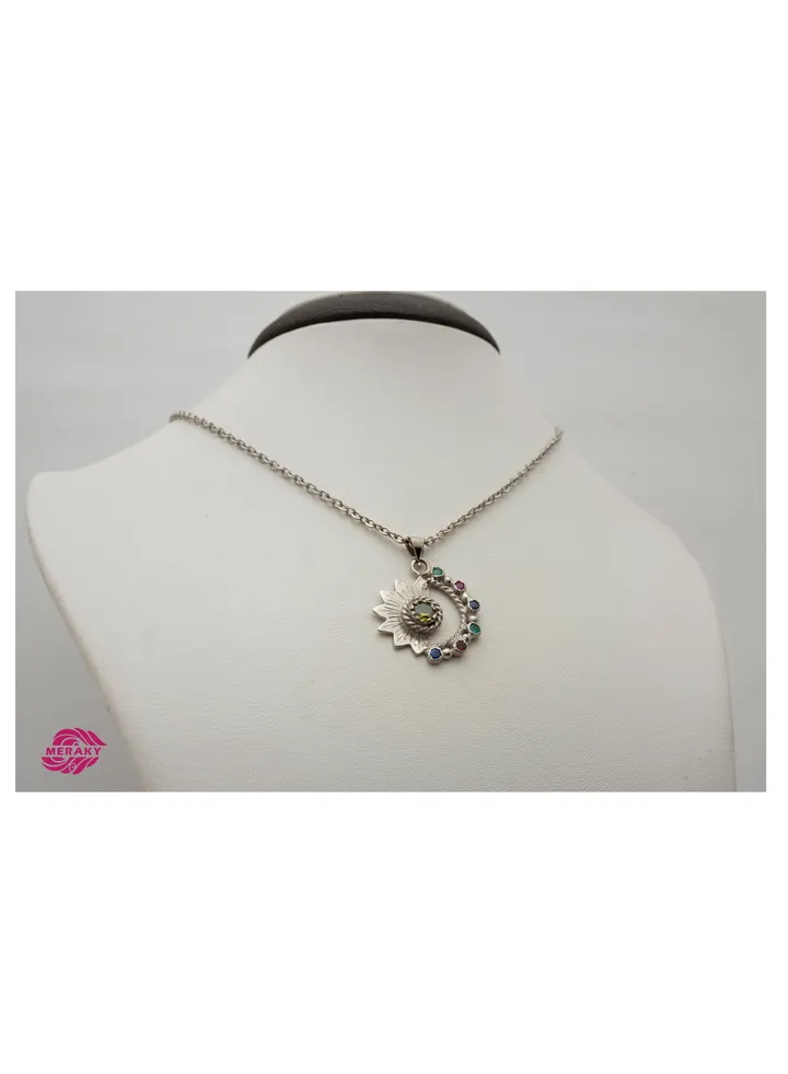The radiance of life chain 950 caliber with colored lobes