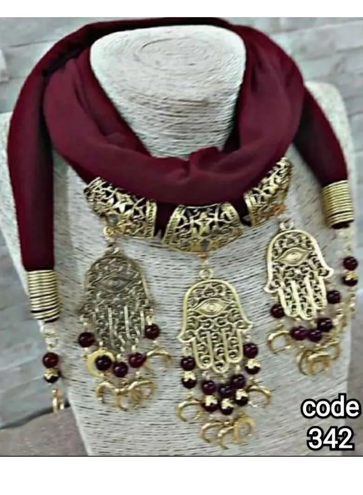 Lycra cotton scarf necklace with multiple necklaces and copper wire