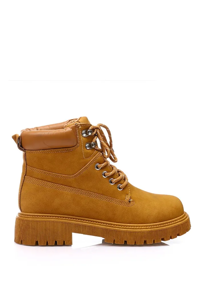 Women's trendy combat boots