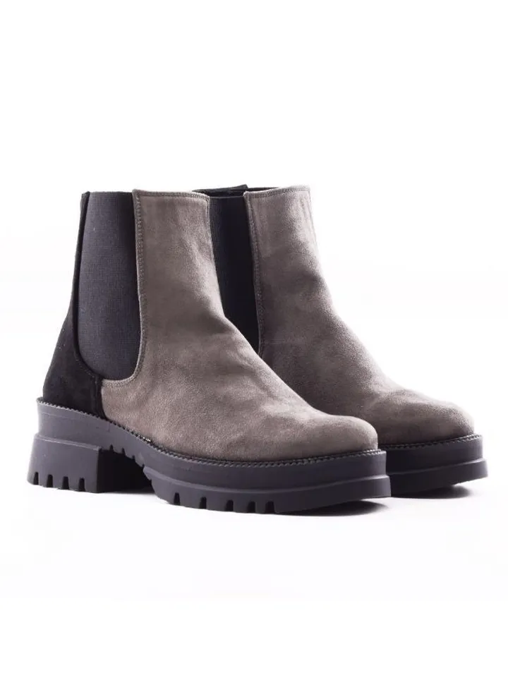 Boot For Women Grey